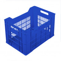 Ventilated plastic crate - CA 0101 blue