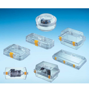Plastic membrane boxes