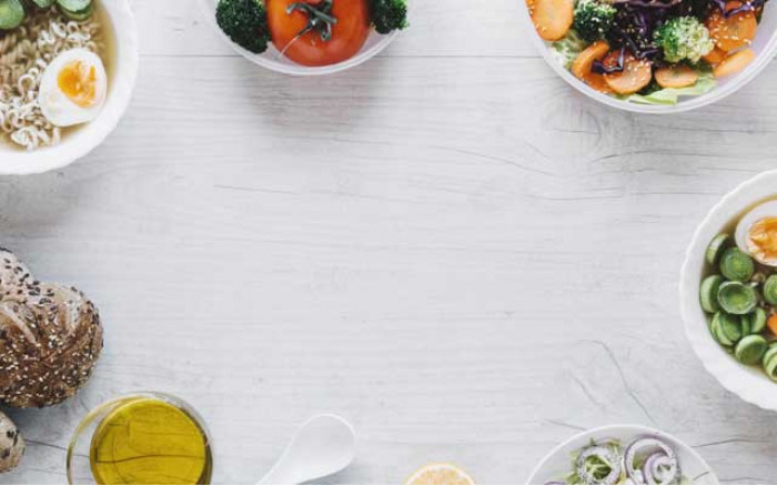 WHAT CHANGES IN OUR FOOD CONSUMPTION?