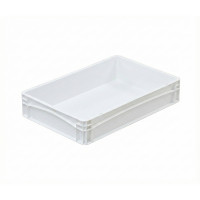 White solid plastic crate 600x400x120 mm