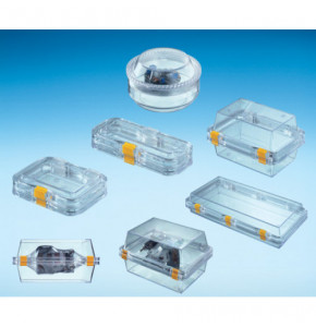 Boîte avec membrane élastique BM 1180