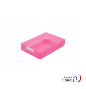 Pink presentation tray with cardboard label