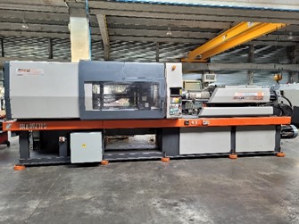 Sandretto Press for Pallet Boxes Sandretto Press for Pallet Boxes
